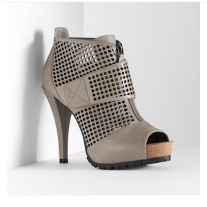 Simply Vera platform shoes